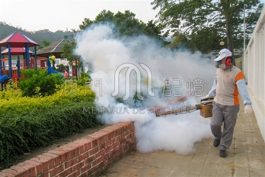 登革熱：公園滅蚊工作